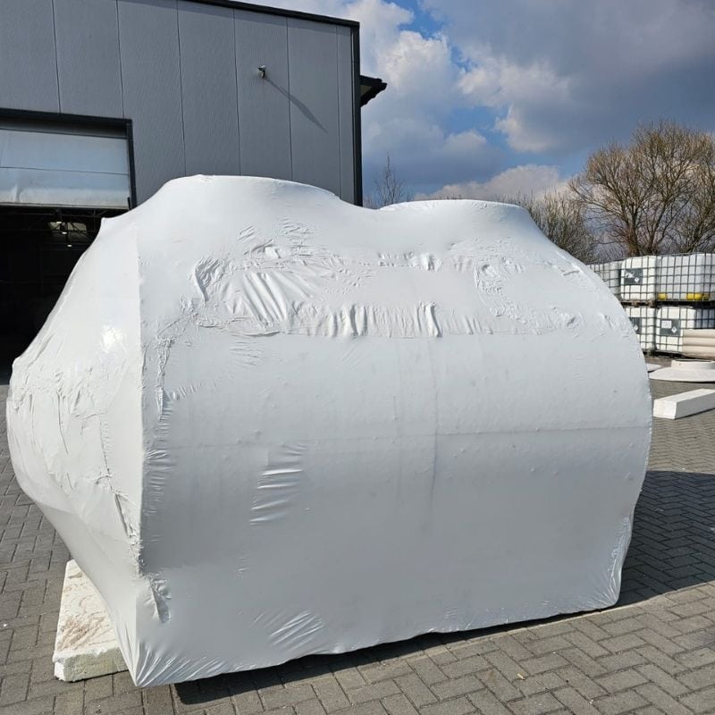 Inštalácia úzkej sklolaminátovej nádrže EASYFIT do úzkeho výkopu – samonosná nádrž