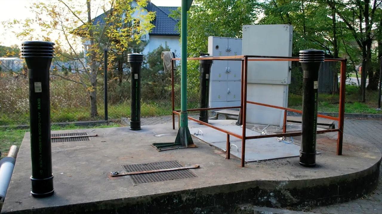 Montáž komínového filtra proti zápachu OXYS