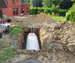 Vyrovnanie nádrže vo výkope